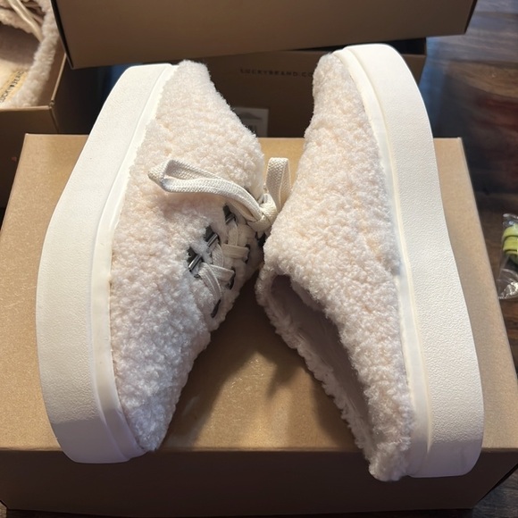 Lucky Brand Lk-tolini - Picture 7 of 10